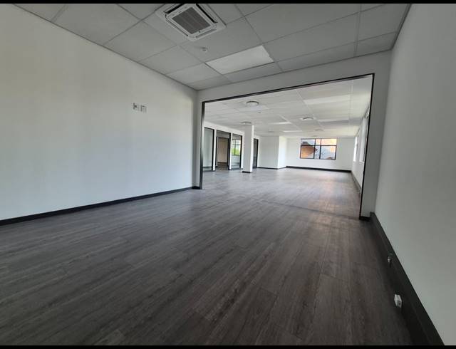 469M² OFFICE TO LET IN RIVONIA
